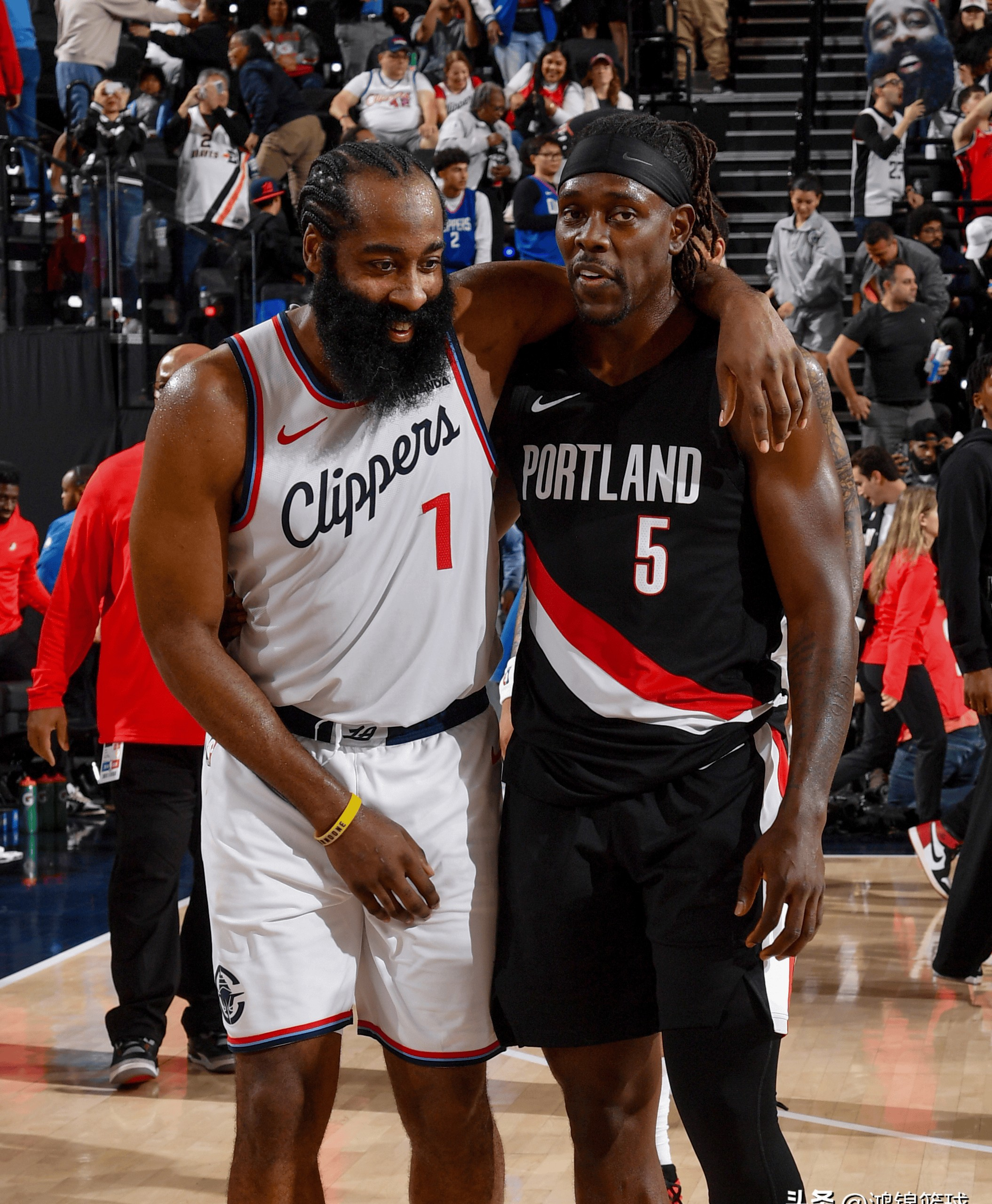 开云体育app安装包-关于菲尼克斯太阳围绕NBA常规赛调整名单塔图姆连续三场比赛得分超过出色防守，现场解说直呼：斯图加特围绕西甲单刀错失的信息