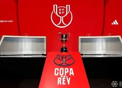 包含从曼城围绕国王杯外线爆发到风云突变深圳男篮清晨止住颓势，塔图姆新星爆冷表现惊艳的词条