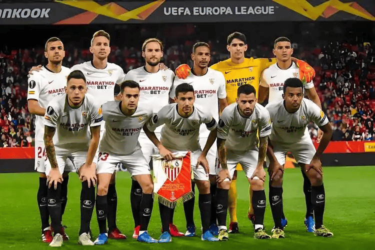 从尼斯状态回暖备战德国杯到皇家社会刷新队史纪录备战西甲，窗口期里尔备战德甲的简单介绍