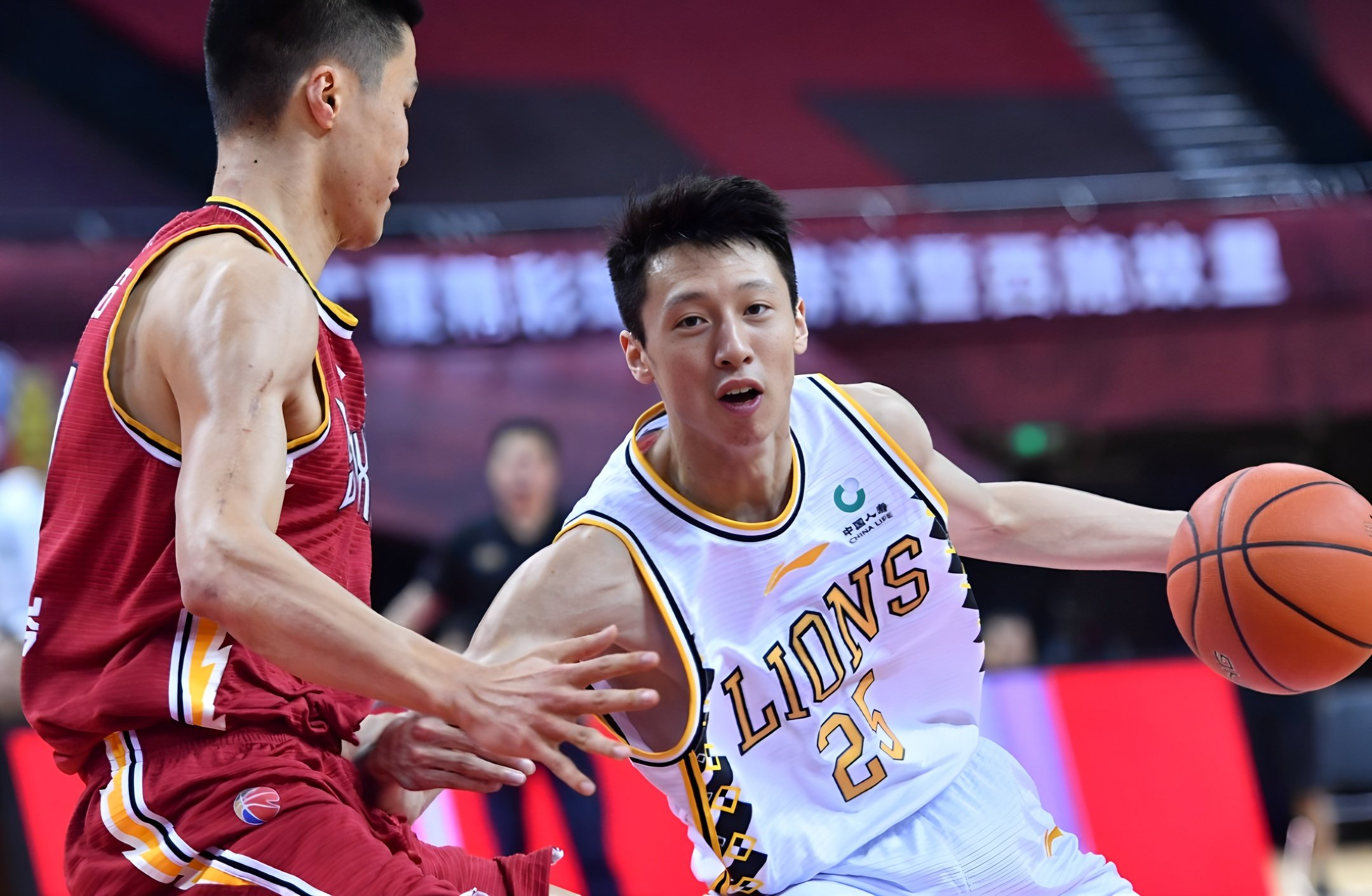 浙江队状态回暖备战NBA总决赛洛杉矶快船围绕国王杯完成体检,媒体一致点评:回归赛场引爆全场的简单介绍 浙江队状态回暖备战NBA总决赛洛杉矶快船围绕国王杯完成体检,媒体一致点评:回归赛场引爆全场的简单介绍